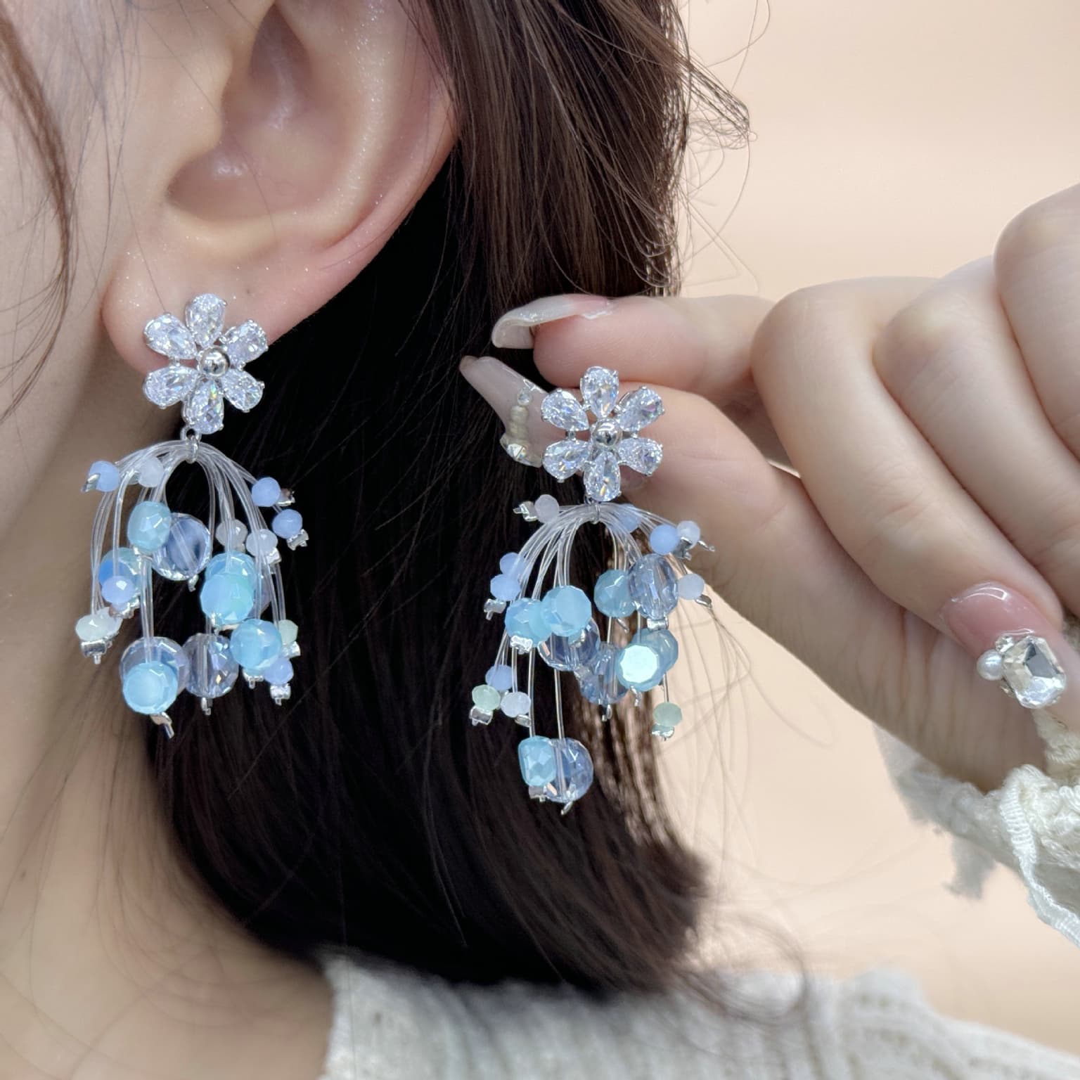 Ultra Immortal Exquisite High-end Crystal Flower Earrings