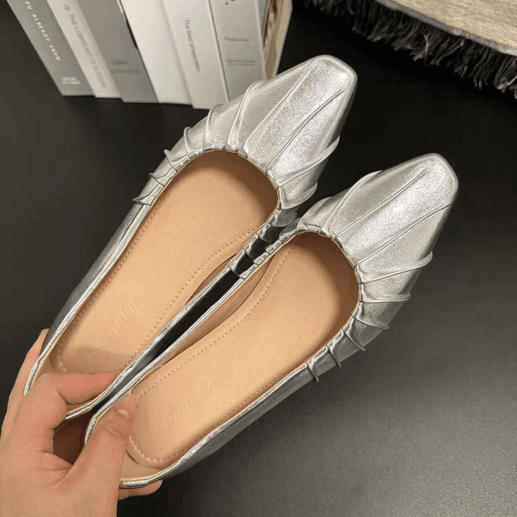 Women's Hidden Heel Shallow Mouth Flat Shoes 2025 New Spring Autumn Pleated Boat Shoes Slip On Lazy Shoes