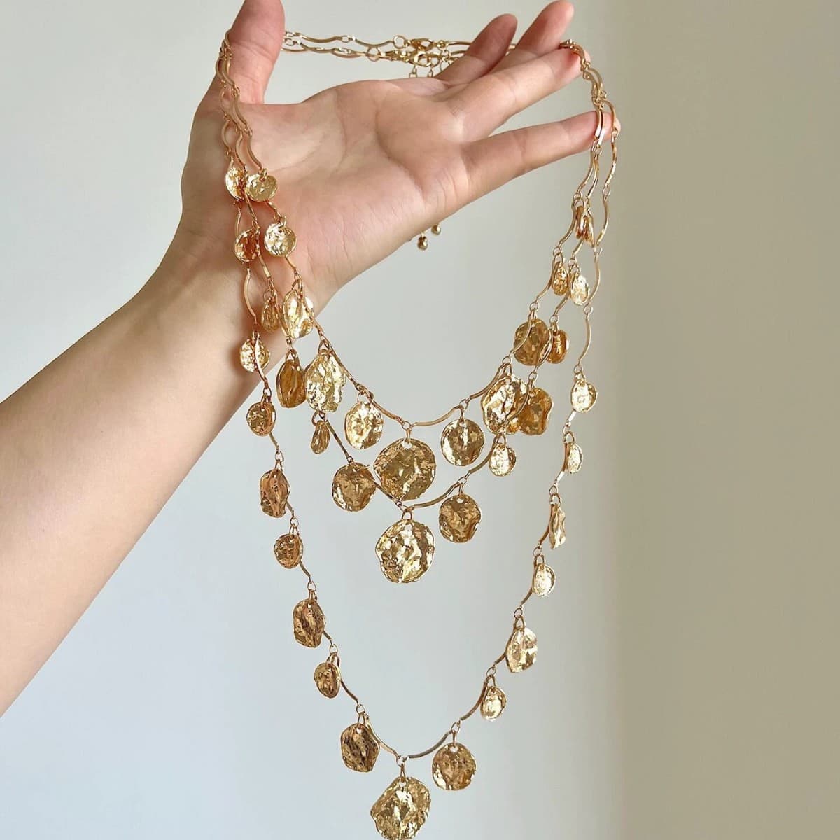 Geometric Round Pendant Multi-Layer Necklace For Women