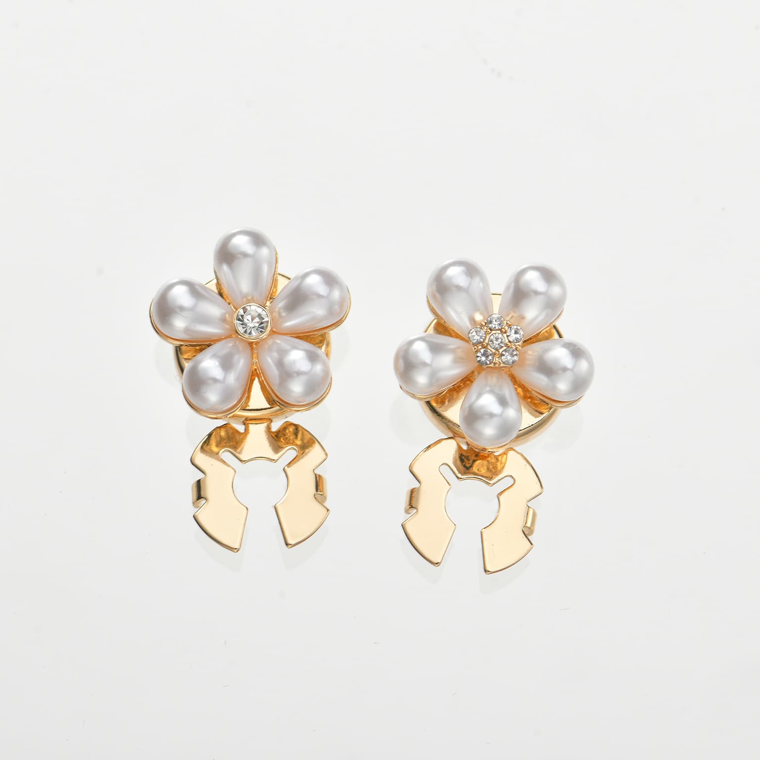 Refined Grace Pearl Rhinestone Shirt Cufflinks