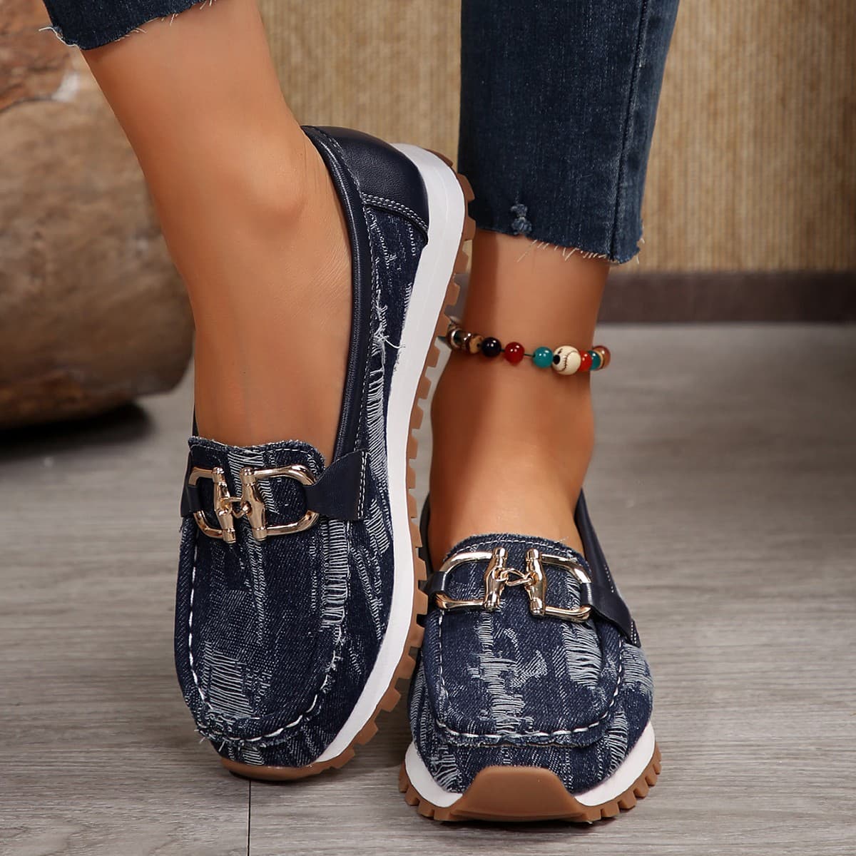 Plus-size Metal-buckle Chunky-soled Casual Shoes