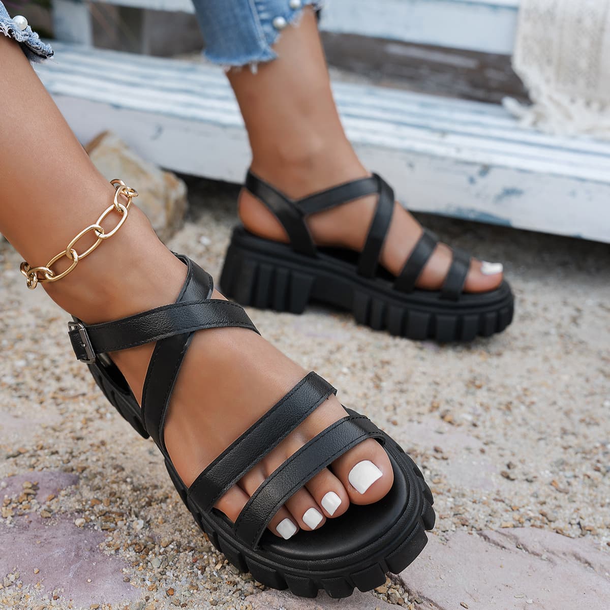 Platform All-match Hollowed-out Mid-heel Strappy Sandals