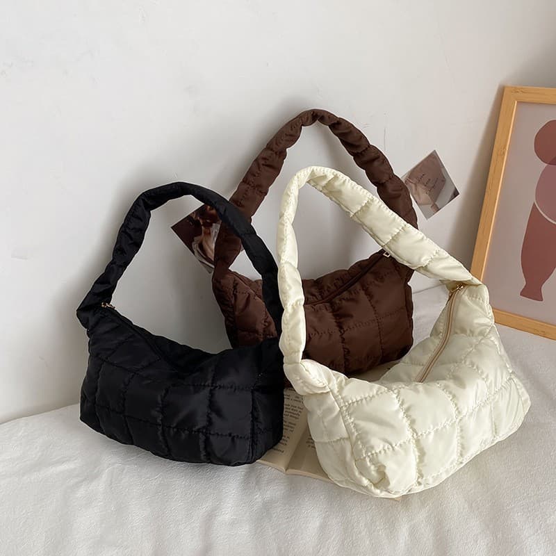 Fashionable Internet-famous Underarm Shoulder Bag Trendy Pleated Cloud-shaped Handbag For Women