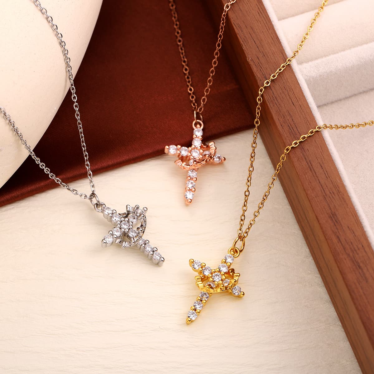 Rotatable Crown Cross Necklace For Women Unique, Niche, And Personalized Style