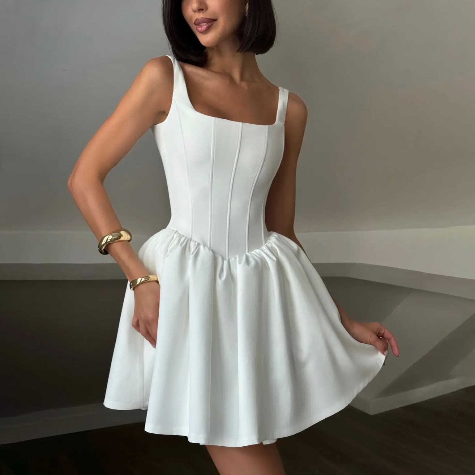 Slip-style Silk Fishbone Waist-cinching Dress